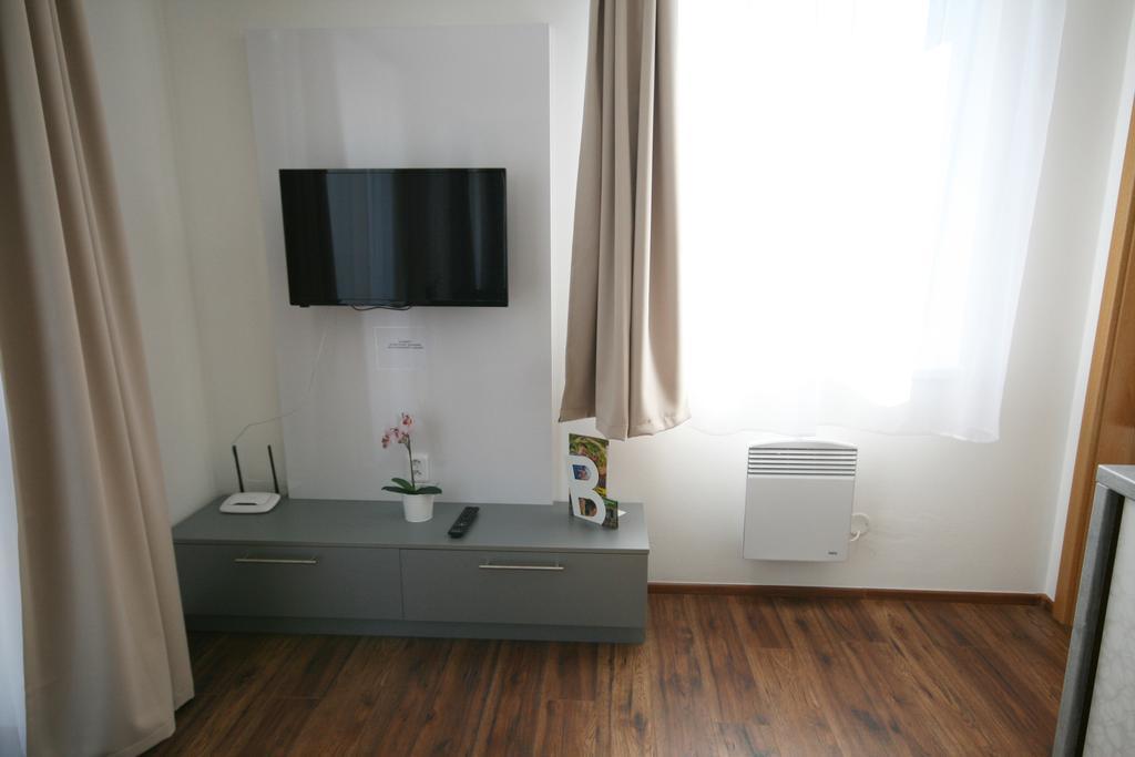 Apartmany Apollon Resort Lednice Extérieur photo